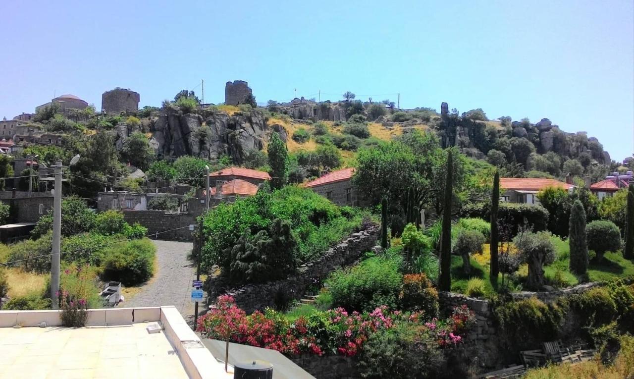 Assos Bohemian Hotel מראה חיצוני תמונה